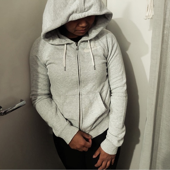 Nike ➰ ladies grey long sleeve jacket w draw string hoody XS - Picture 6 of 6